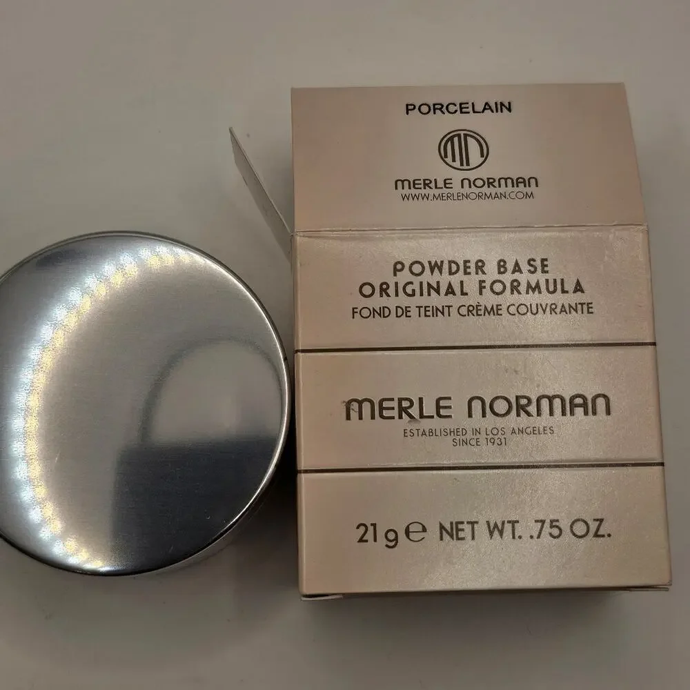 NEW Merle Norman Powder‎ Base Original Formula Foundation